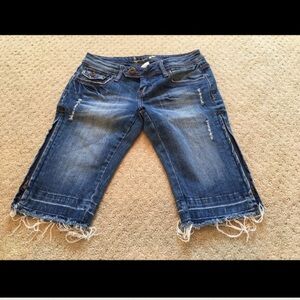 Slim fit denim shorts with side zippers size 24